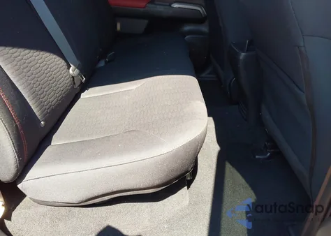 2017 Toyota Tacoma Sr5 V6 z USA, uszkodzony, nr VIN 5TFAZ5CN8HX049738